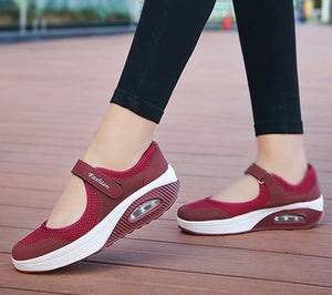 Chaussures Velcro confortables et antidérapantes pour femmes